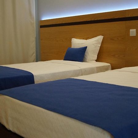 Angra Central Hotel Angra do Heroísmo Dış mekan fotoğraf